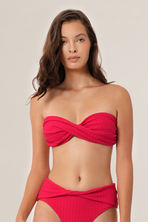 KAI TOP